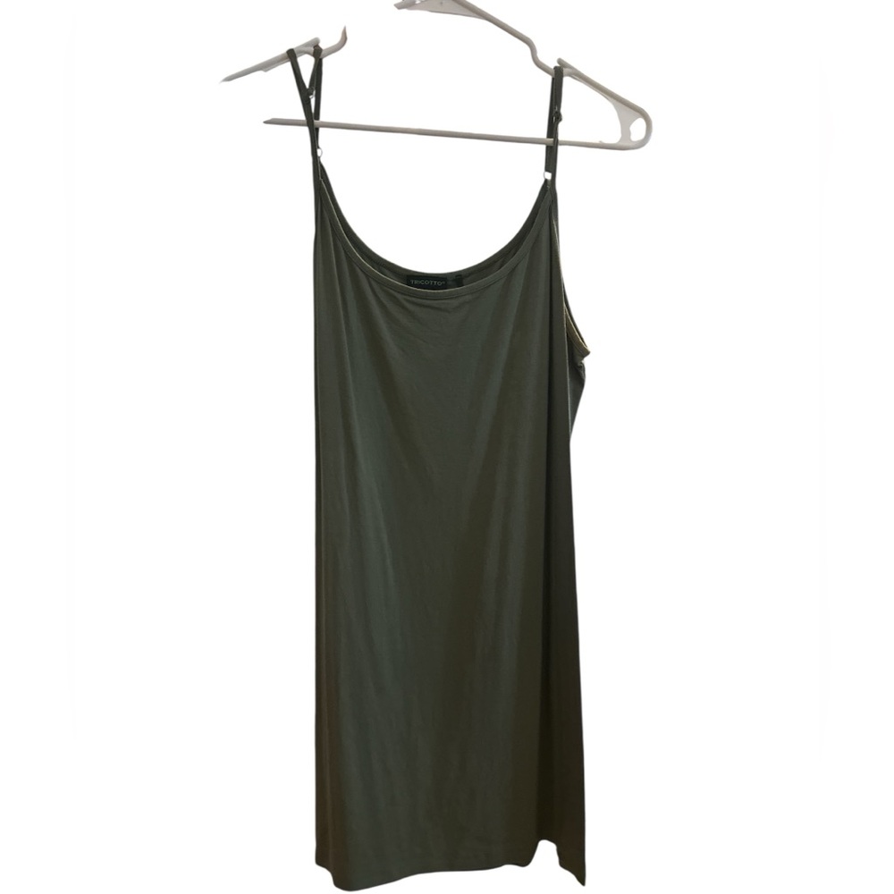 Green Sleeveless Dress